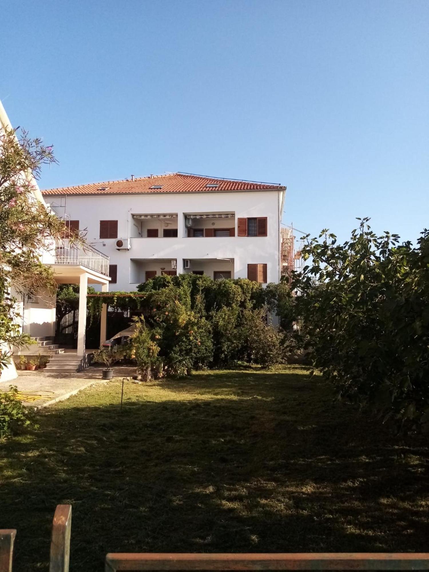 Appartamento Casa Trussardi Pirovac Esterno foto