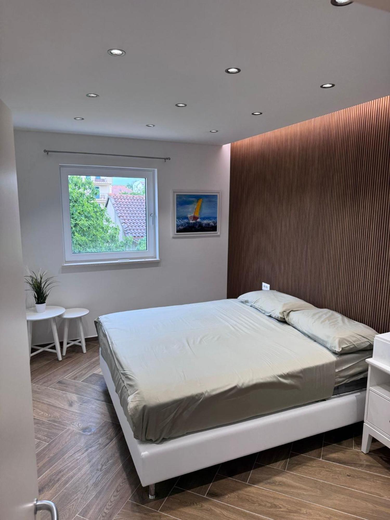 Appartamento Casa Trussardi Pirovac Esterno foto